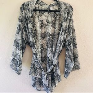H&M Snake print kimono with tie